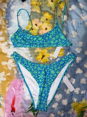 Girls' Green Floral Two-Piece Swim Set